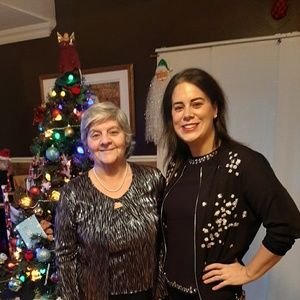 Meet your Posher, Aline